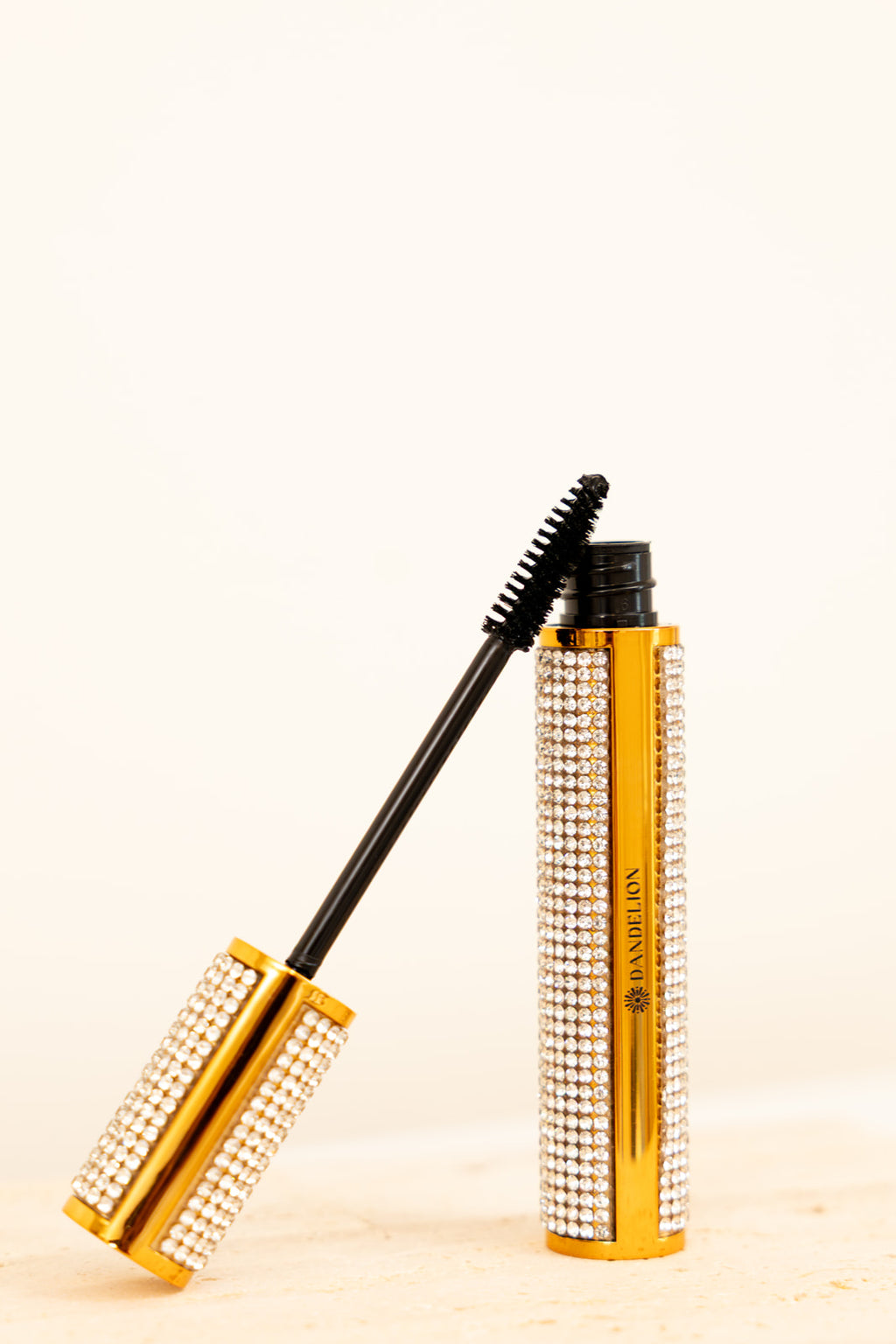 Long wear mascara