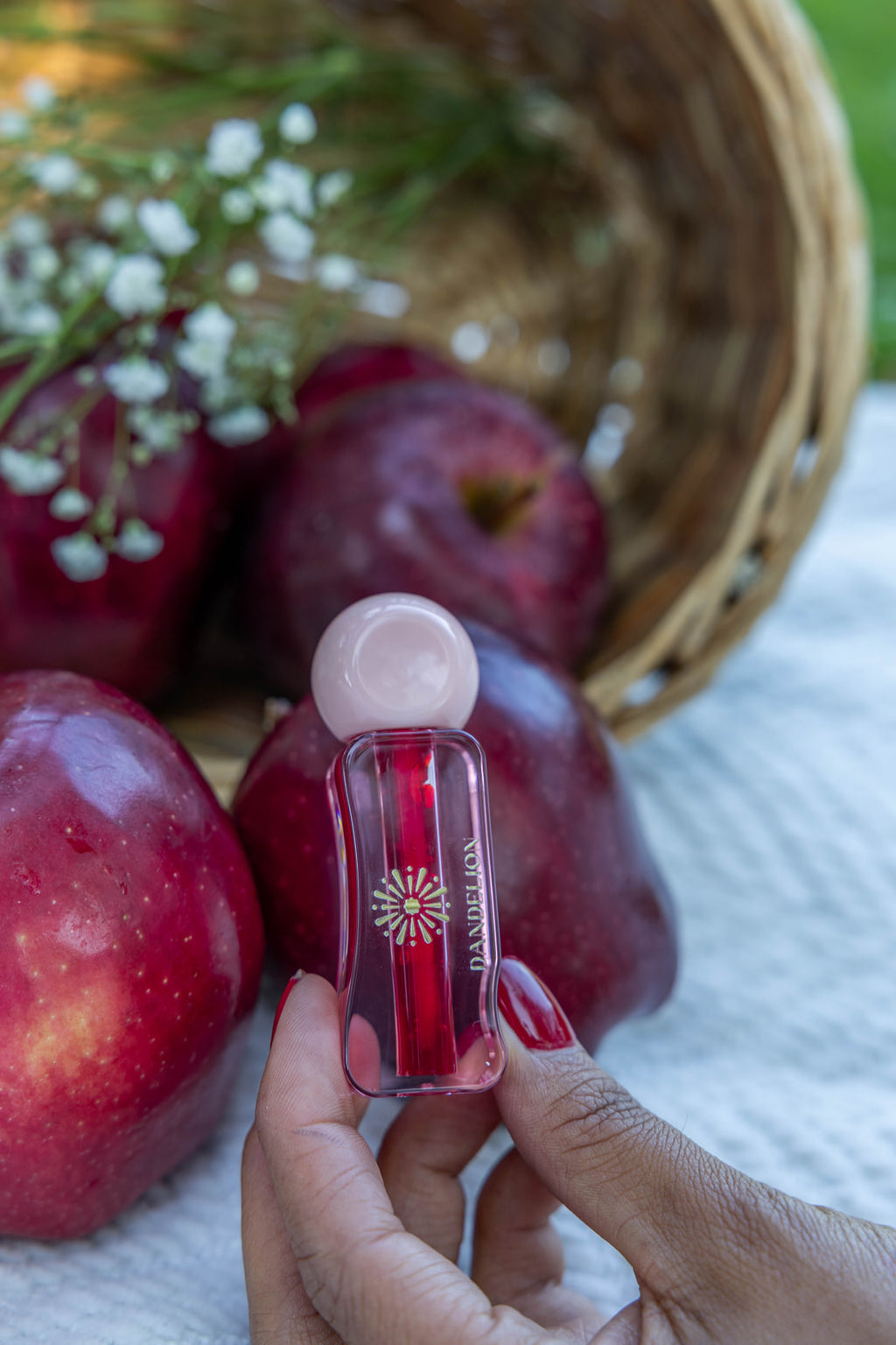 Lip tints