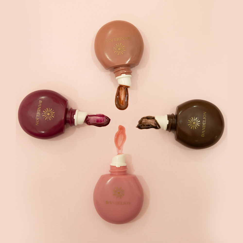 Lip protection and moisturizing gloss